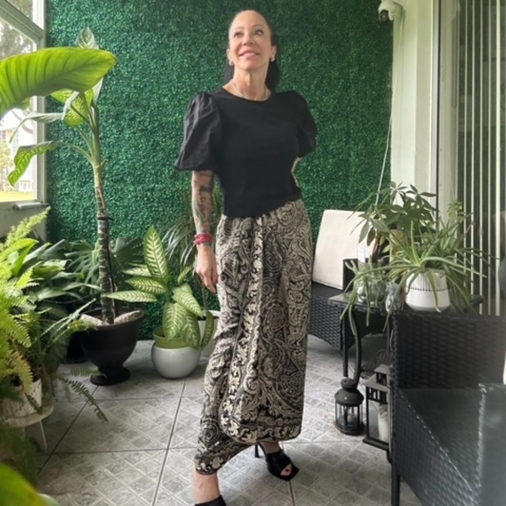 UNGARO black and cream Roman Pasley print long draped pleated front maxi skirt